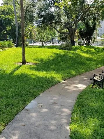 Hollywood FL 33021