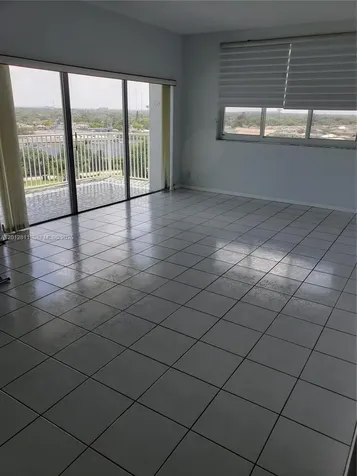 Hollywood FL 33021