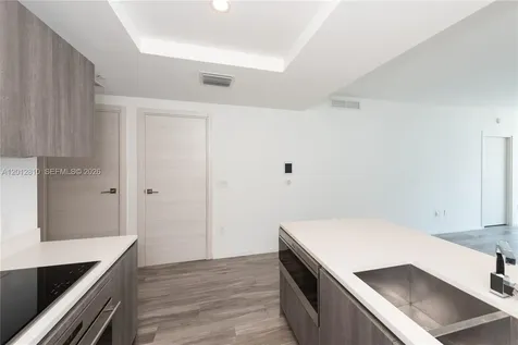 801 S Miami Avenue Miami FL 33130