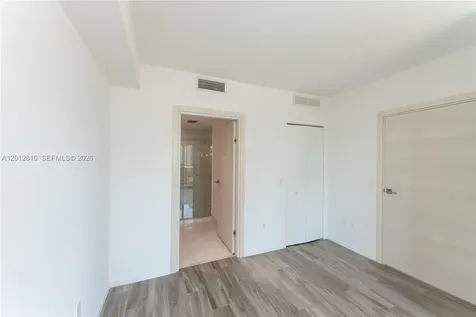 801 S Miami Avenue Miami FL 33130