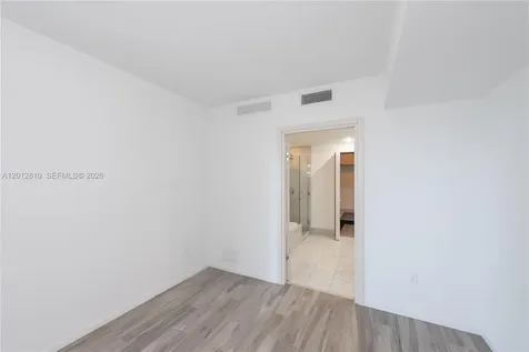 801 S Miami Avenue Miami FL 33130