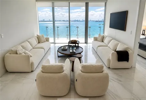 700 NE 26th Terrace Miami FL 33137