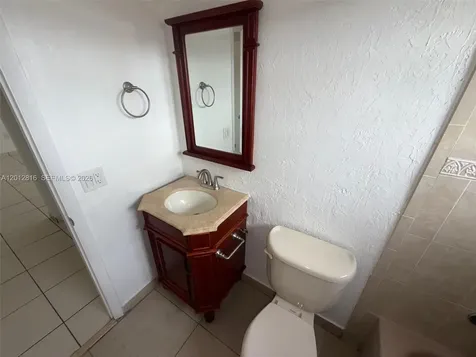 120 Royal Palm Road Hialeah Gardens FL 33016