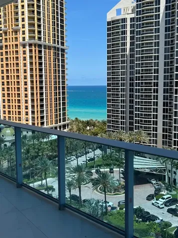 17550 Collins Avenue Sunny Isles Beach FL 33160