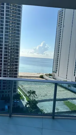 17550 Collins Avenue Sunny Isles Beach FL 33160