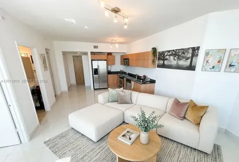 350 S Miami Avenue Miami FL 33130