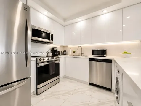 2851 NE 183rd Street Aventura FL 33160