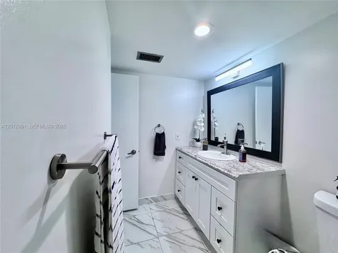 2851 NE 183rd Street Aventura FL 33160