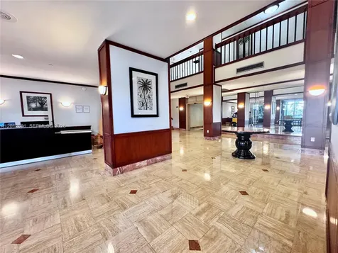 2851 NE 183rd Street Aventura FL 33160