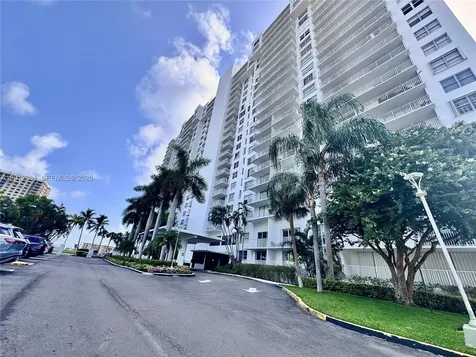 2851 NE 183rd Street Aventura FL 33160