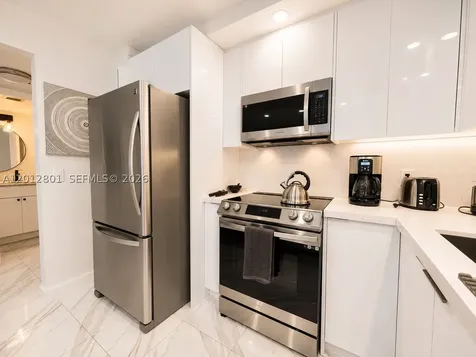 2851 NE 183rd Street Aventura FL 33160