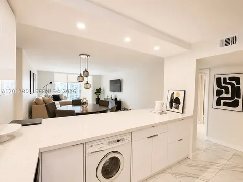 2851 NE 183rd Street Aventura FL 33160