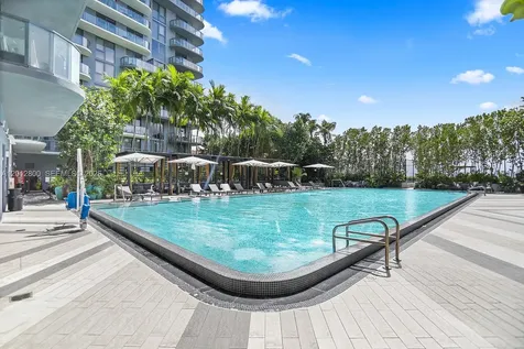 121 NE 34th Street Miami FL 33137