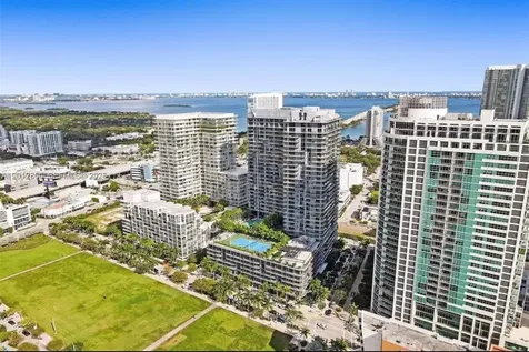 121 NE 34th Street Miami FL 33137