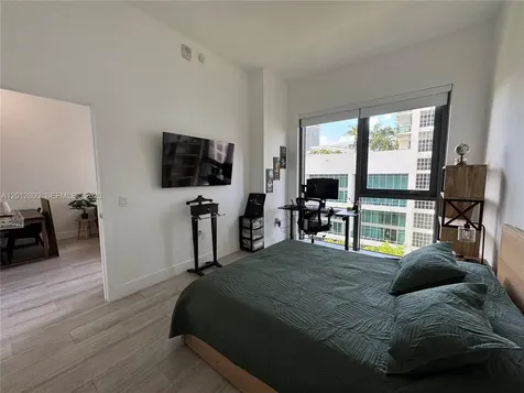 121 NE 34th Street Miami FL 33137