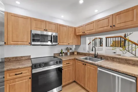 21216 Harbor Way Aventura FL 33180