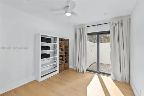 21216 Harbor Way Aventura FL 33180
