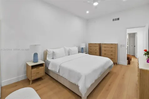 21216 Harbor Way Aventura FL 33180