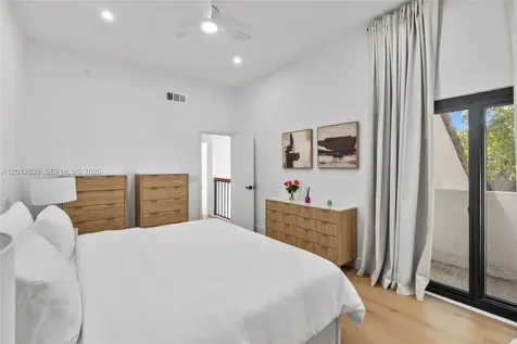 21216 Harbor Way Aventura FL 33180