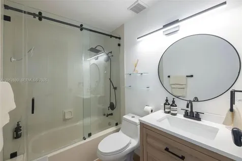 21216 Harbor Way Aventura FL 33180