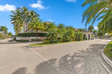 21216 Harbor Way Aventura FL 33180