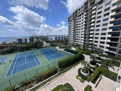 4900 N Ocean Boulevard Lauderdale By The Sea FL 33308