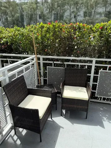 901 10th Street Miami Beach FL 33139
