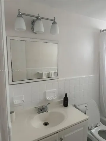 901 10th Street Miami Beach FL 33139