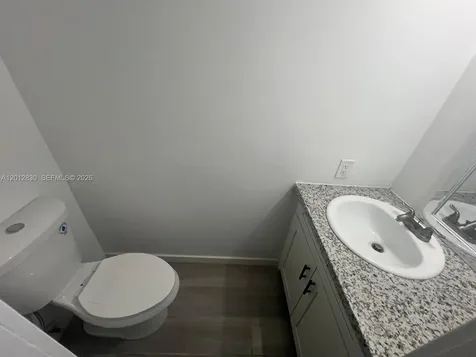 1560 NE 151st Street Miami FL 33162