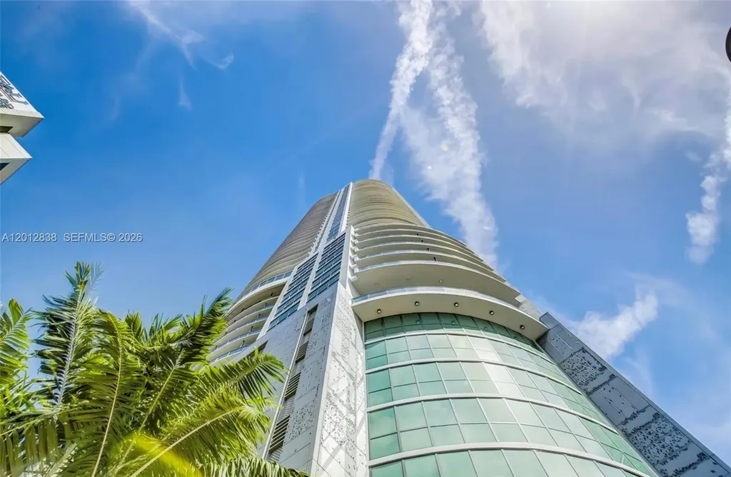 100 E Las Olas Boulevard Fort Lauderdale FL 33301