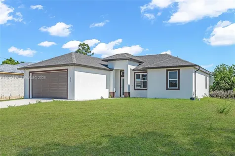 3611 18th Street Lehigh Acres FL 33976