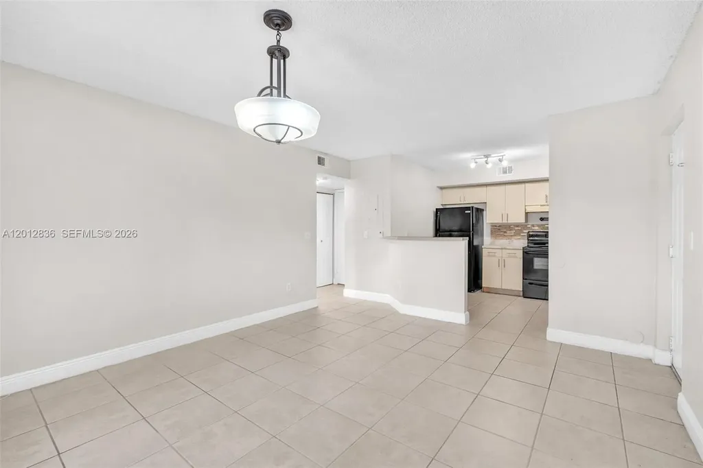 3690 N 56th Avenue Hollywood FL 33021