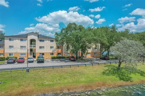 3690 N 56th Avenue Hollywood FL 33021
