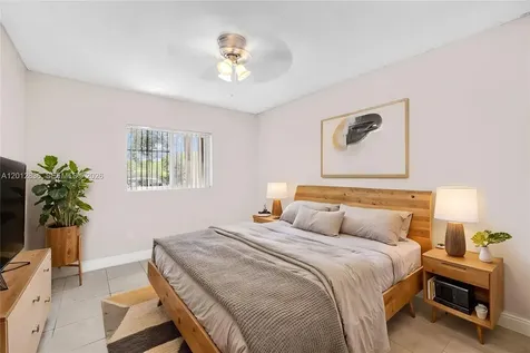 3690 N 56th Avenue Hollywood FL 33021