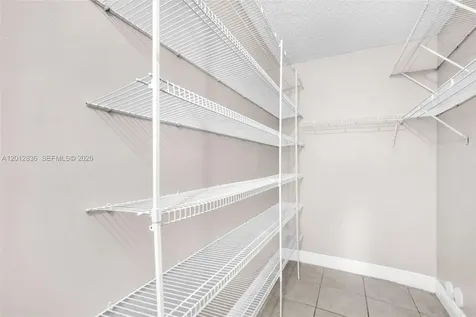 3690 N 56th Avenue Hollywood FL 33021