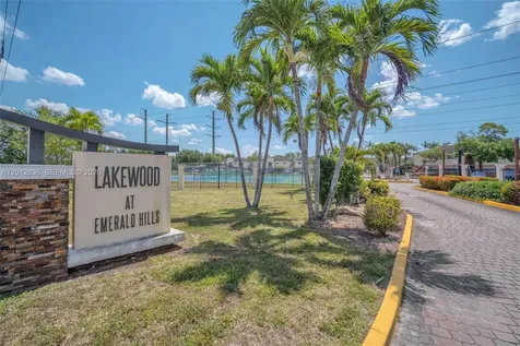 3690 N 56th Avenue Hollywood FL 33021