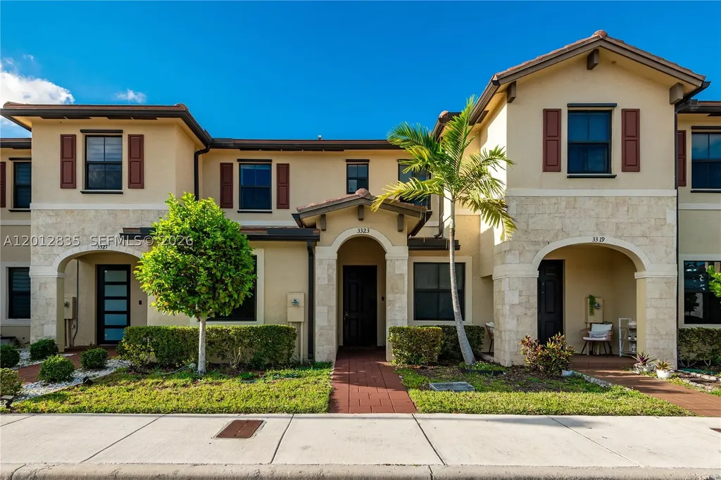 3323 W 106th Terrace Hialeah FL 33018