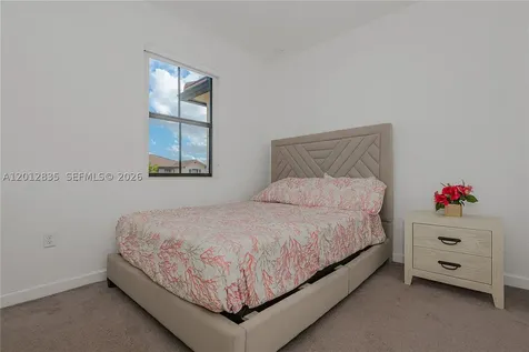 3323 W 106th Terrace Hialeah FL 33018