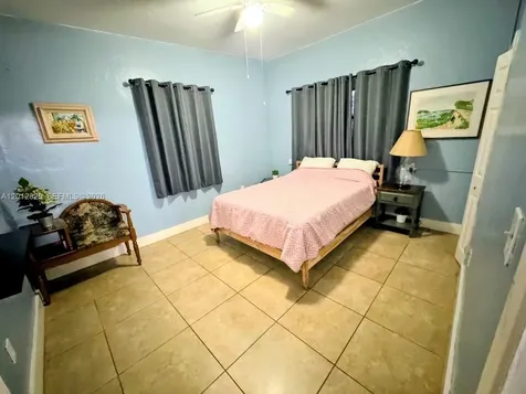 965 NE 146th Street North Miami FL 33161