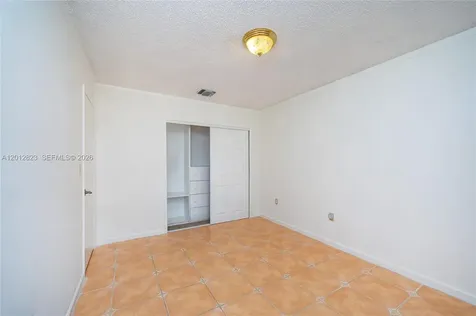 1007 NW 106th Ave Circle Miami FL 33172