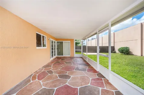 1007 NW 106th Ave Circle Miami FL 33172
