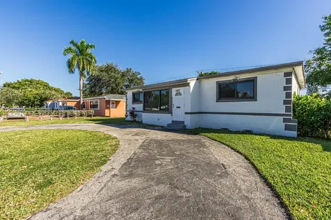 16901 NE 6th Avenue North Miami Beach FL 33162