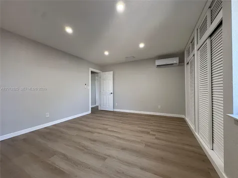 11960 SW 35th Terrace Miami FL 33175