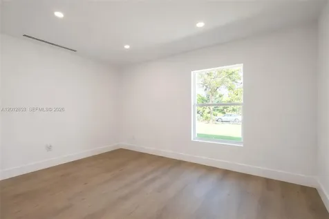 2416 NE 19th Terrace Wilton Manors FL 33305