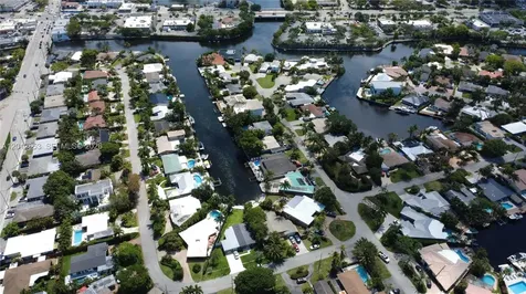 2416 NE 19th Terrace Wilton Manors FL 33305