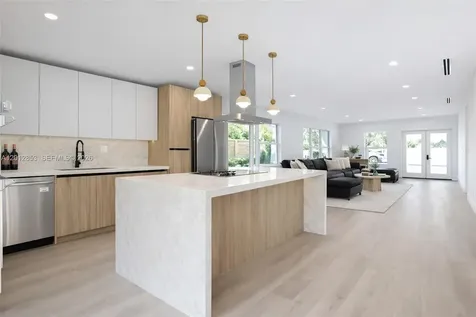 2416 NE 19th Terrace Wilton Manors FL 33305
