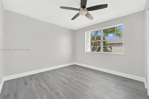 10065 NW 54th Terrace Doral FL 33178