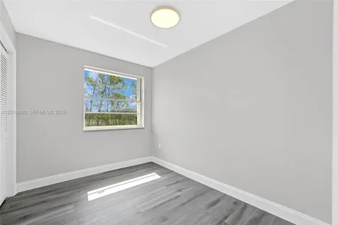 10065 NW 54th Terrace Doral FL 33178