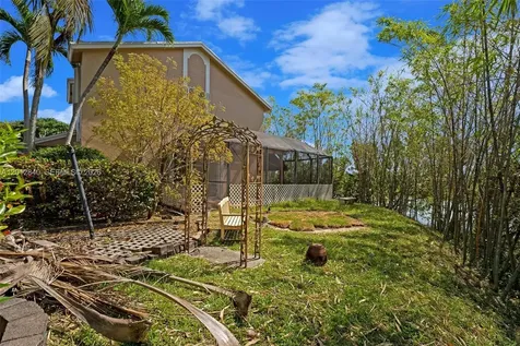 10065 NW 54th Terrace Doral FL 33178