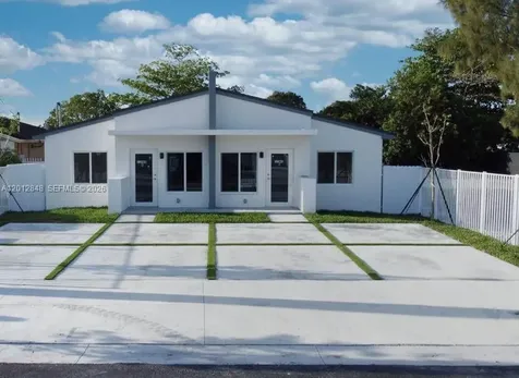 12060 SW 216 Th Miami FL 33170